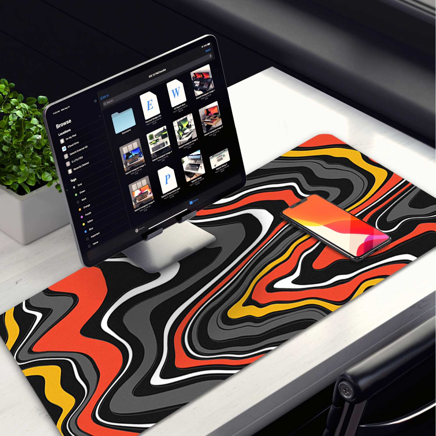 Abstract Red Pattern Mouse Pad Long