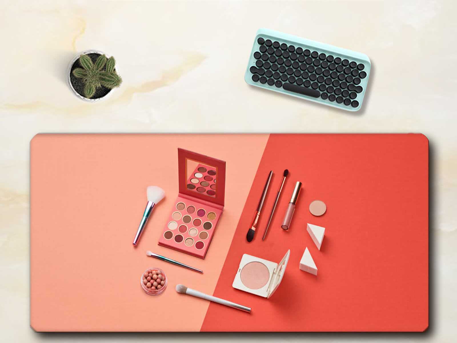 Make Up Desk Pad