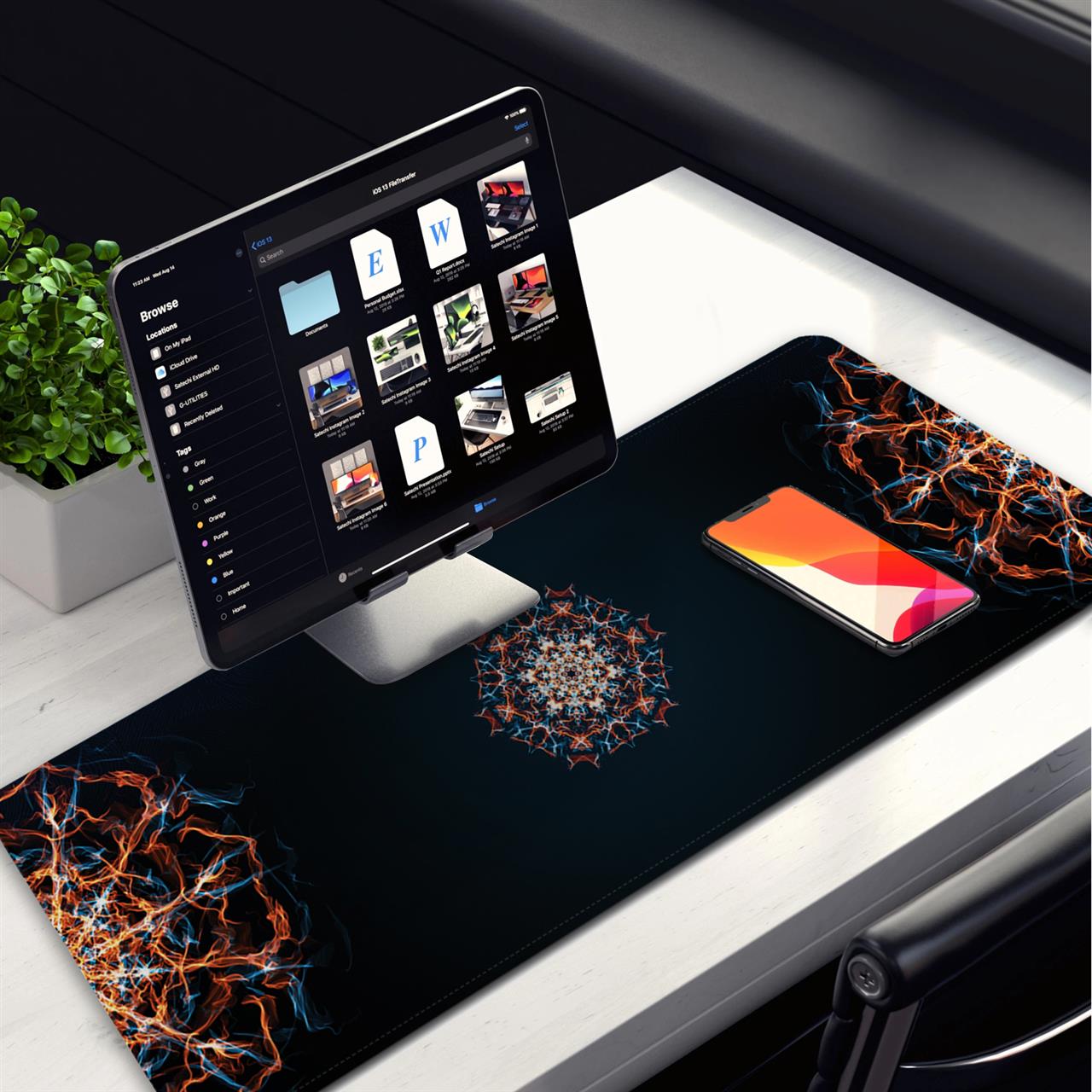 Spark Desk Pad